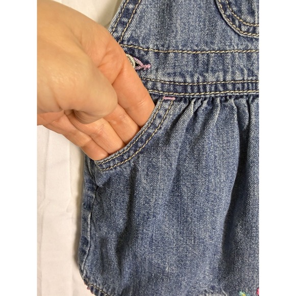 Vintage Baby Girls Oshkosh Denim Floral Embroidered Jumper Dress Size 12 Months - Picture 7 of 10